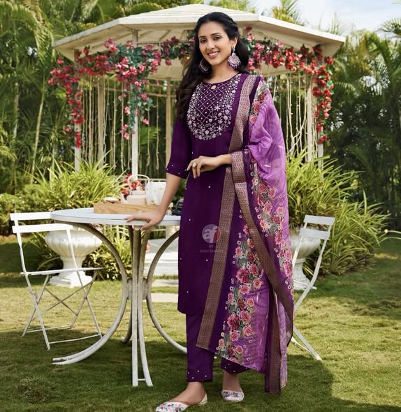 Purple Dola Silk Embroidered Suit – Size 48