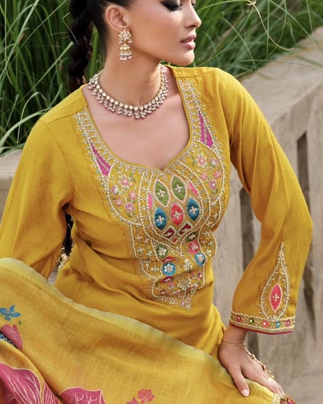 Mustard Silk Glow Set